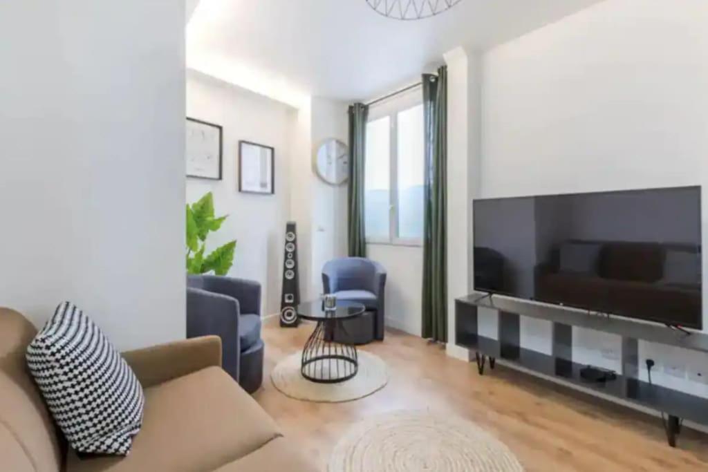 Roses Appartement Proche Sacree-Coeur/Montmarte Parigi Esterno foto